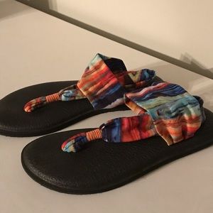 Sanuk sandals